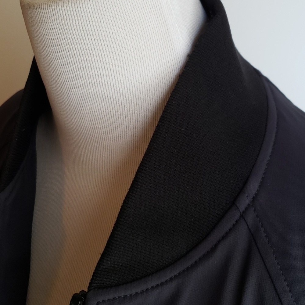 Jacket - Picture 4 of 6